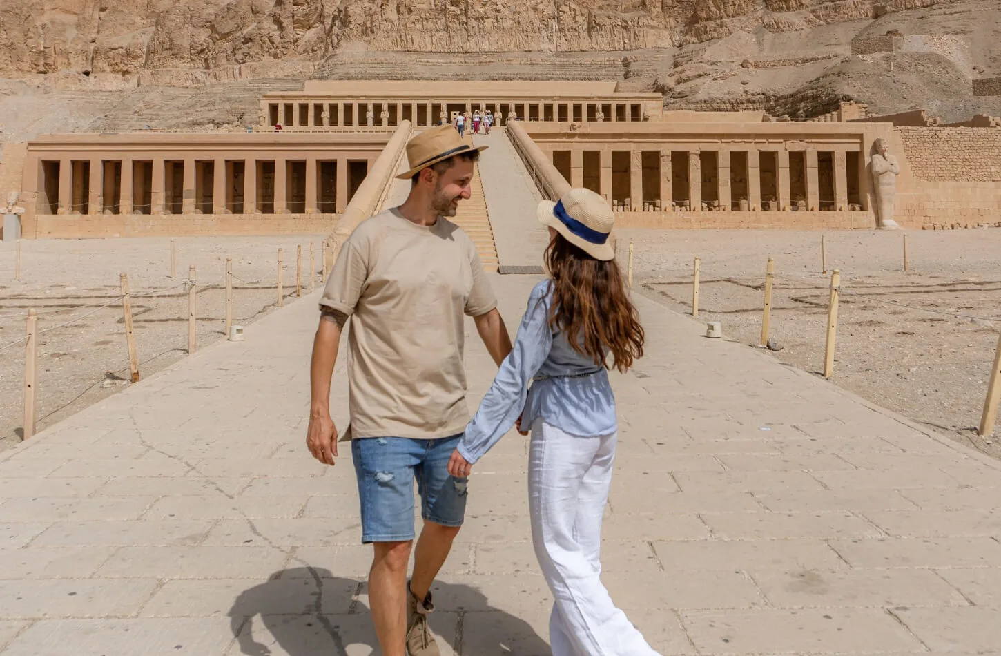 The couple in front of Hatshepsut Temple