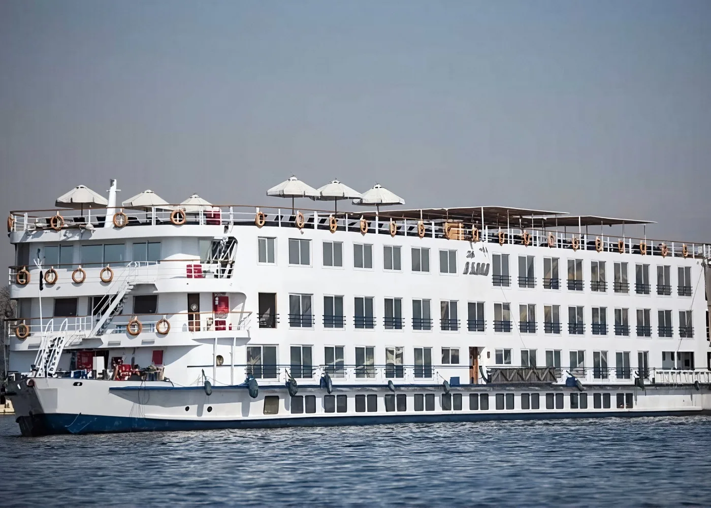 A sarah nile cruise